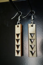 Load image into Gallery viewer, Arrow Wood Earrings